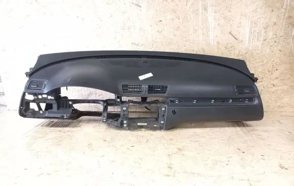 Volkswagen PASSAT B6 Dashboard