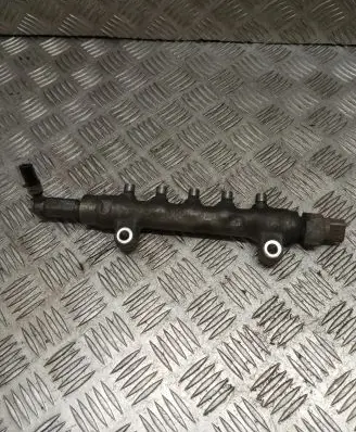 Fuel main line pipe
