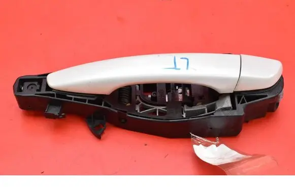 Rear door exterior handle