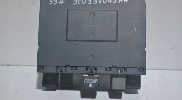 Volkswagen PASSAT B6 Comfort/convenience module 3C0937049AH