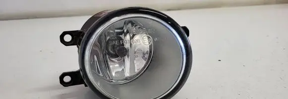 Toyota RAV 4 (XA30) Front fog light 812100D040 89204000 89204022