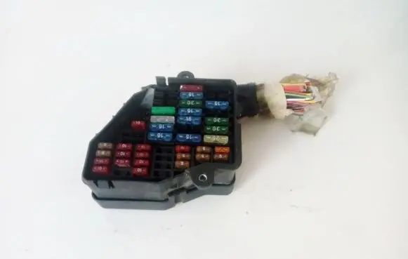 Audi A4 S4 B5 8D Fuse box set
