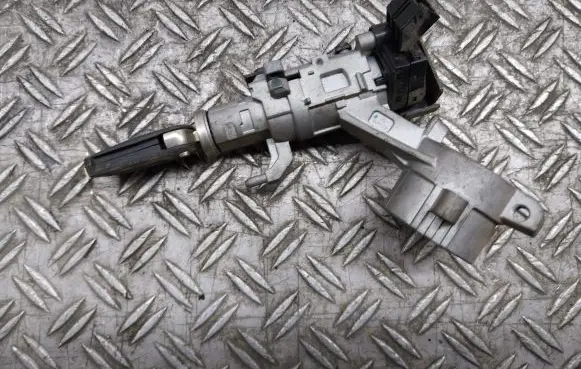 Opel Astra J Ignition lock