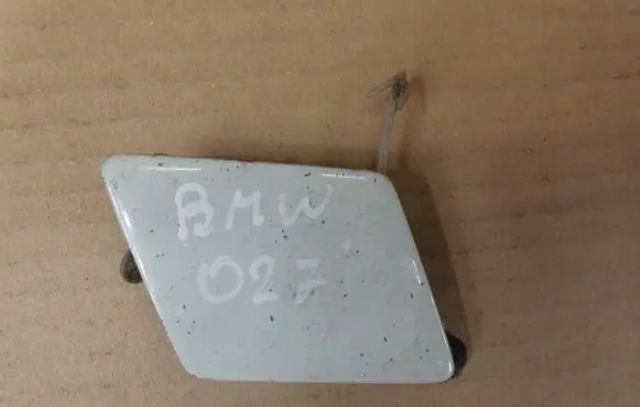BMW 5 F10 F11 Front tow hook cap/cover 51117200717 7200717