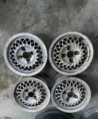 Volkswagen Golf I R13 alloy rim 40245