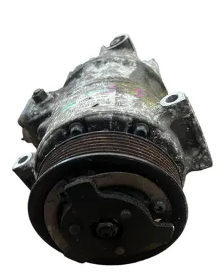 Volkswagen Golf V Air conditioning (A/C) compressor (pump) 1k0820803s