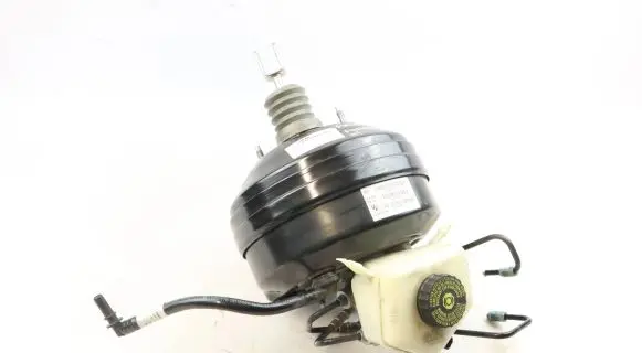 BMW 3 F30 F35 F31 Brake booster 6850321 6858064