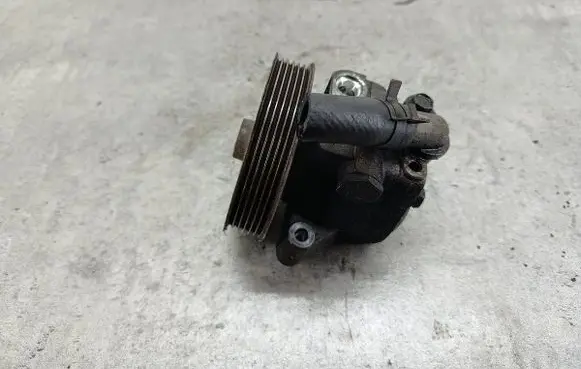 Ford Mondeo MK IV Power steering pump