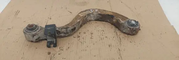 Volkswagen PASSAT B6 Rear control arm