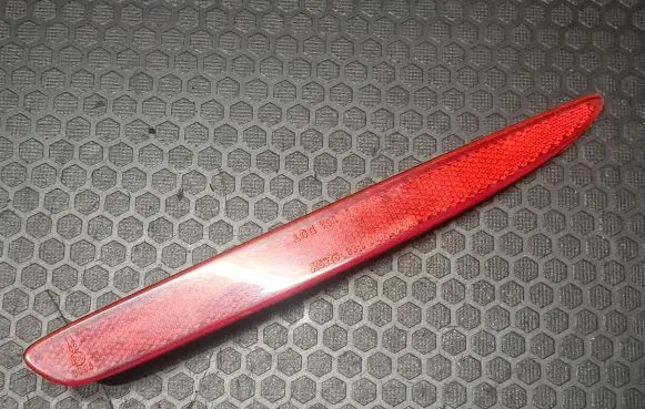 Mazda 6 Rear tail light reflector 25061971