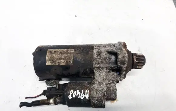 Volkswagen PASSAT B7 Starter motor 02E911024C