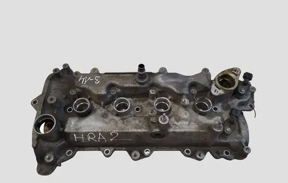 Renault Megane III Rocker cam cover 132653841R 118326369R
