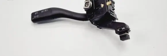 Audi A3 S3 8P Indicator stalk 8P0953513A 01103600