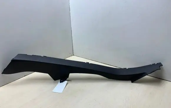 Mercedes-Benz C W204 (C) pillar trim A2046905726