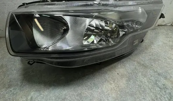 Iveco Daily 6th gen Headlight/headlamp 05801473750 21D21T2