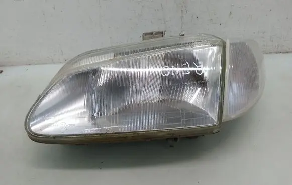 Renault Megane I Headlight/headlamp