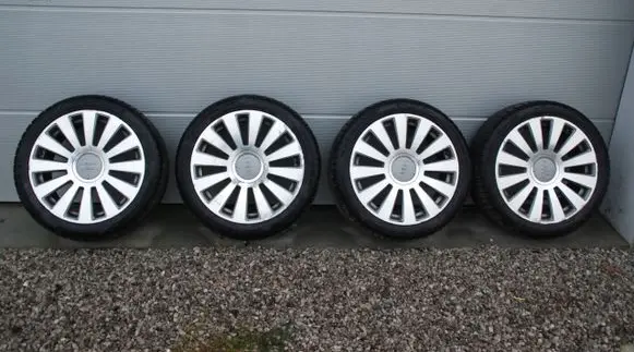 Audi A8 S8 D3 4E R19 alloy rim 5JX19