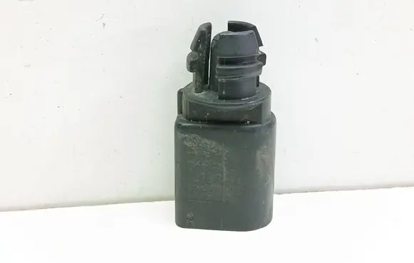 Audi A4 S4 B6 8E 8H Outside/exterior temperature sensor 8Z0820535