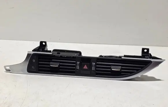 Dash center air vent grill