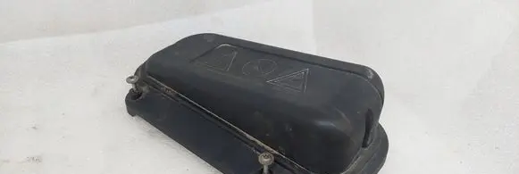 BMW 5 GT F07 Fuse box cover 7555189
