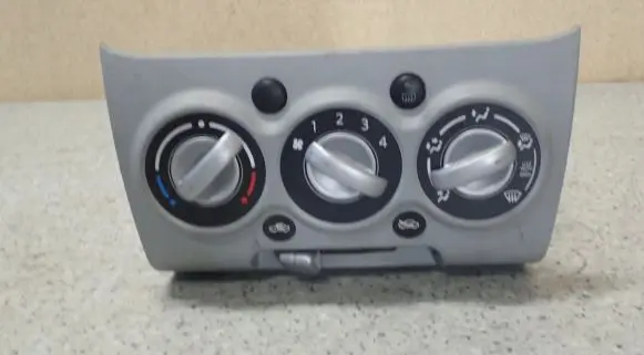 Suzuki Alto Other switches/knobs/shifts