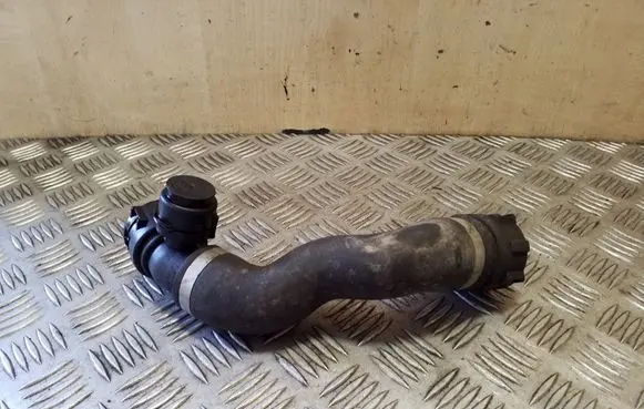 BMW 5 GT F07 Engine coolant pipe/hose 17127800101 7800101
