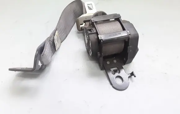 Jeep Grand Cherokee (WK) Rear seatbelt 1CL92TRMAA 041099