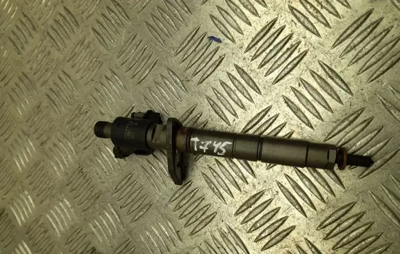 Jaguar XF Fuel injector FW939K546AB