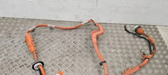 Toyota Auris E180 Positive cable (battery) 005550