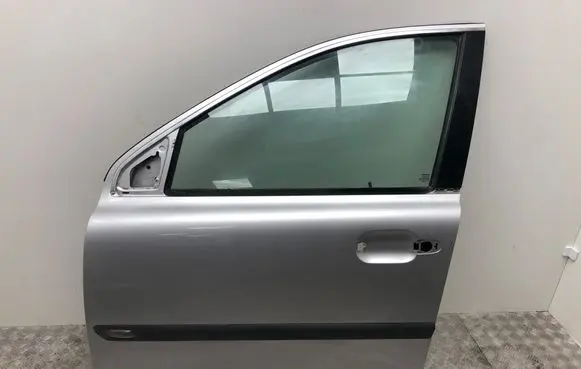 Volvo XC90 Front door