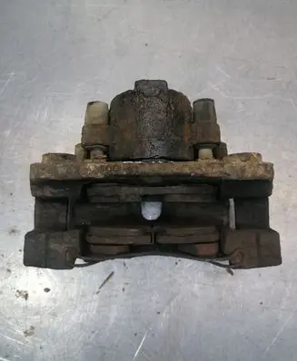 Chrysler Sebring (ST-22 - JR) Front brake caliper