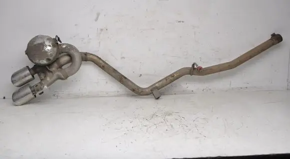Maserati Ghibli Rear muffler/silencer tail pipe 