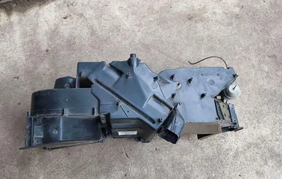 Dodge Durango I Interior heater climate box assembly housing 55055613AI