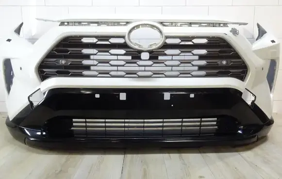 Toyota RAV 4 (XA40) Front bumper RAV4