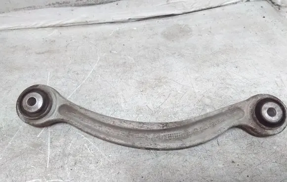 Mercedes-Benz C W204 Rear control arm 20409