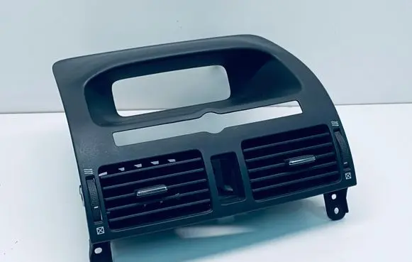 Toyota Avensis T250 Dash center air vent grill 5566220190 5506405010 5506305040