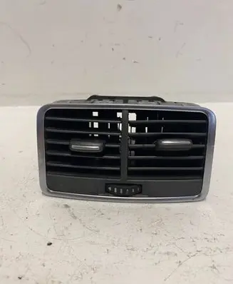 Audi A6 S6 C6 4F Rear air vent grill 4f0819203B