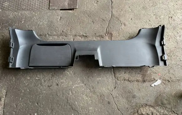 Nissan 370Z Trunk separation 799101EA0A