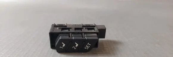 Toyota RAV 4 (XA50) Seat memory switch 15F634