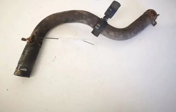 Land Rover Discovery 3 - LR3 Engine coolant pipe/hose QEH000294