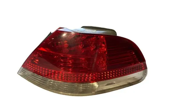BMW 7 E65 E66 Rear/tail lights 6937236