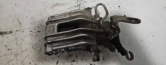 Volkswagen Jetta VI Rear brake caliper