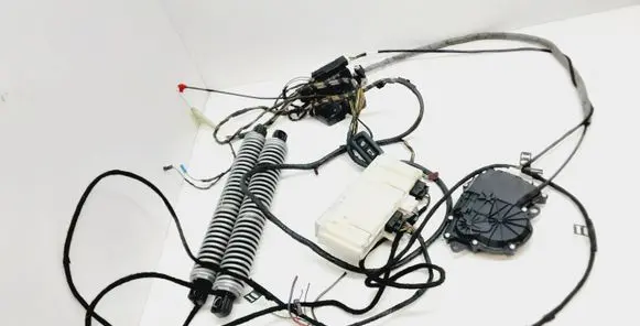 BMW 5 F10 F11 Tailgate hydraulic set 7327886 7273752 4831588