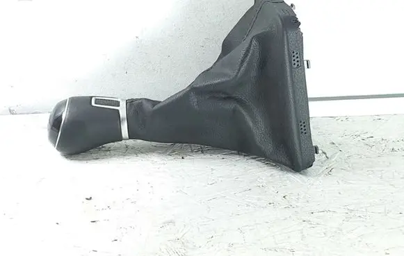 Volkswagen Golf VII Gear lever shifter trim leather/knob 5G2711113