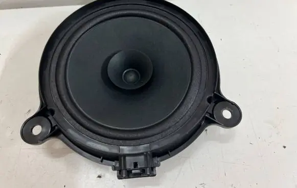 Mazda 2 Rear door speaker BHP166960