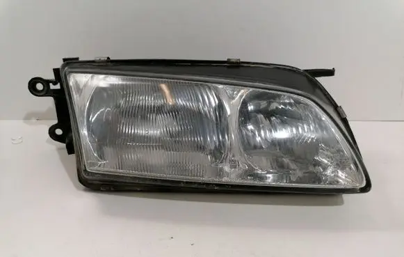 Mazda 626 Headlight/headlamp 082161136R