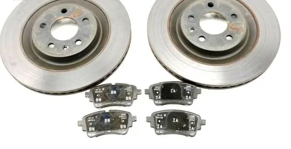 Volkswagen Touareg III Brake discs and calipers set 8W0615601K LC9X