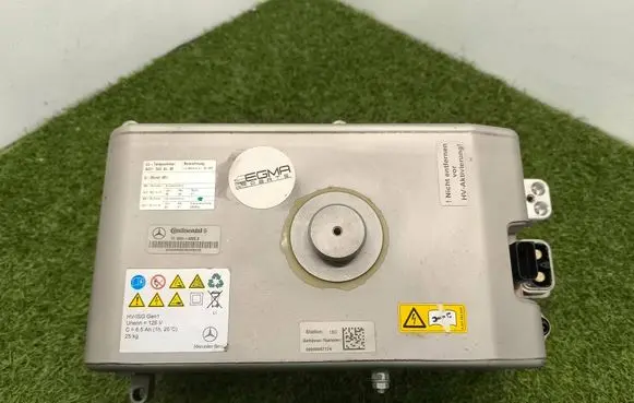Mercedes-Benz S W221 Hybrid / electric car battery A2213430400 17104140093 A2213430000
