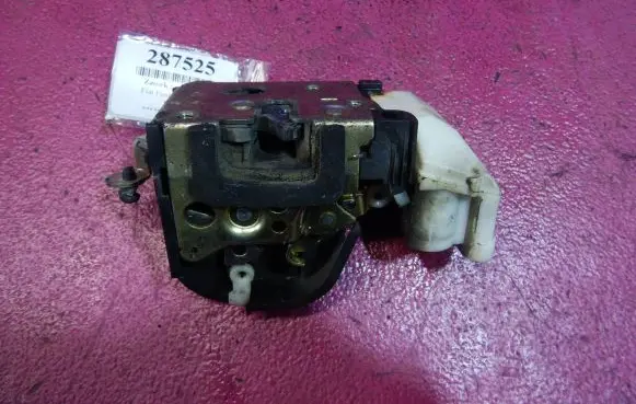 Fiat Punto (188) Front door lock
