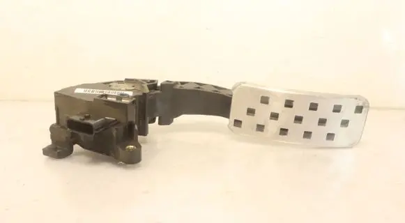 Renault Megane III Accelerator throttle pedal